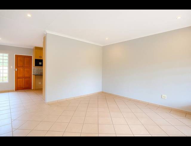 3 BEDROOM TOWNHOUSE FOR SALE IN EQUESTRIA